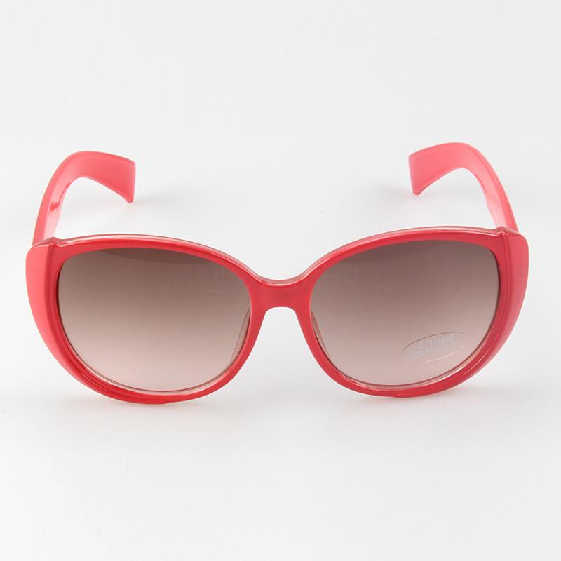 Female-2013-sunglasses-big-box-vintage-fashion-sunglasses-red.jpg