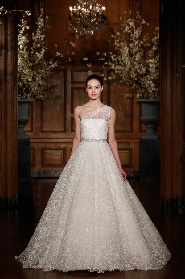 Romona-Keveza-Spring-2014-Wedding-Dresses-15-600x904.jpg
