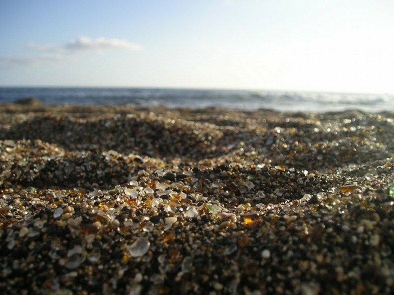 glass-beach-9%255B2%255D.jpg