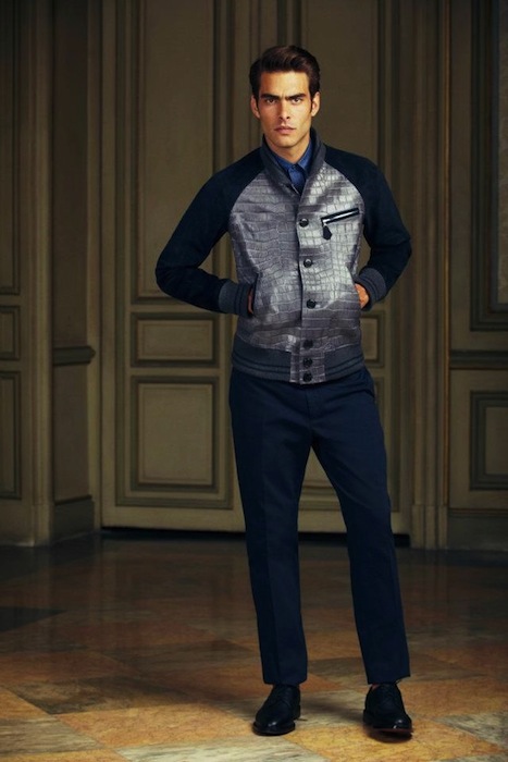jon-kortajarena-loewe-spring-summer-20138.jpg