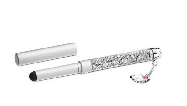 SWAROVSKI-Hello-Kitty-2013-Collection_57.jpg