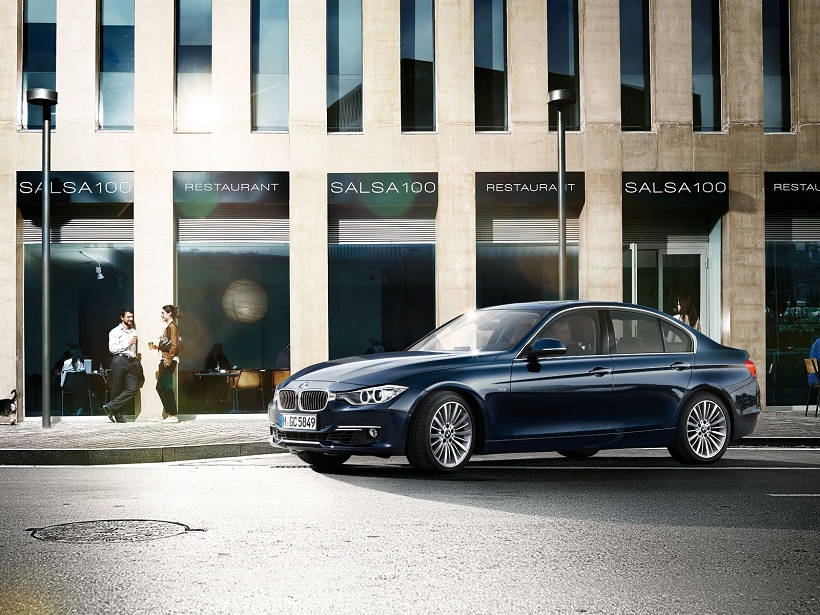 2014_BMW_3_Series_Sedan_Side.jpg