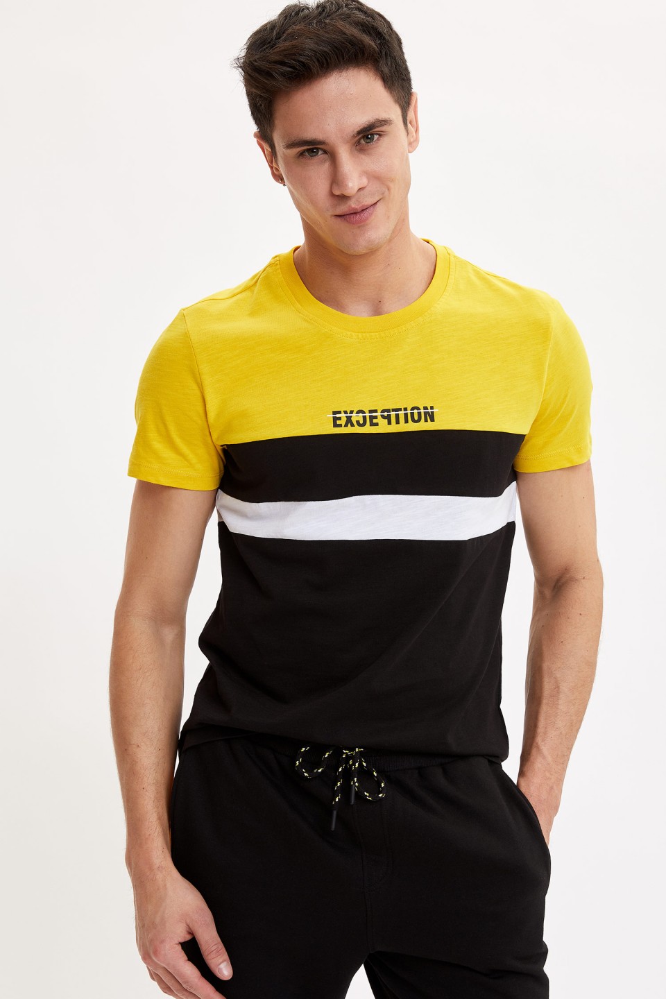 orginal-defacto-men-knitted-yellow-yl120-t-shirt-xsmall-4666836.jpg