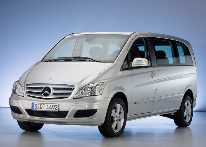 mercedes-benz-viano_2011_800x600_wallpaper_6c.jpg