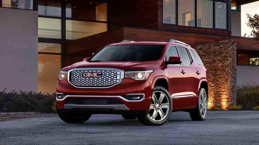 GMC-Acadia-2017.jpg