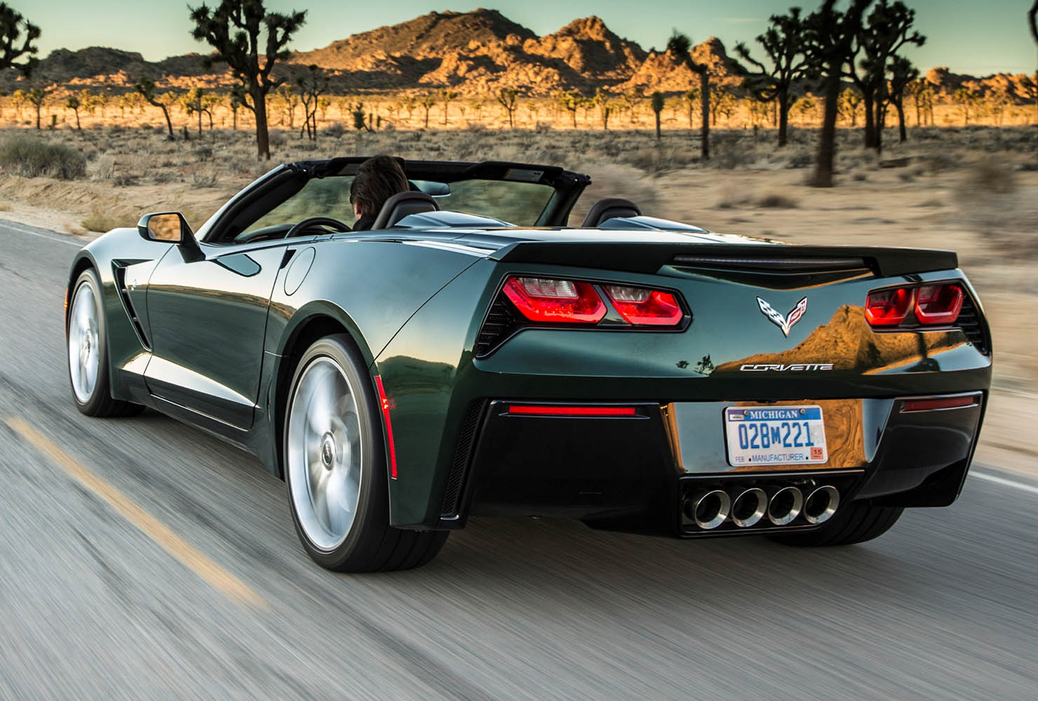 2015-Chevrolet-CorvetteConv-142.jpg