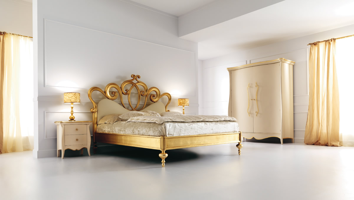 luxury-bedroom-decorating-ideas-gold-color.jpg