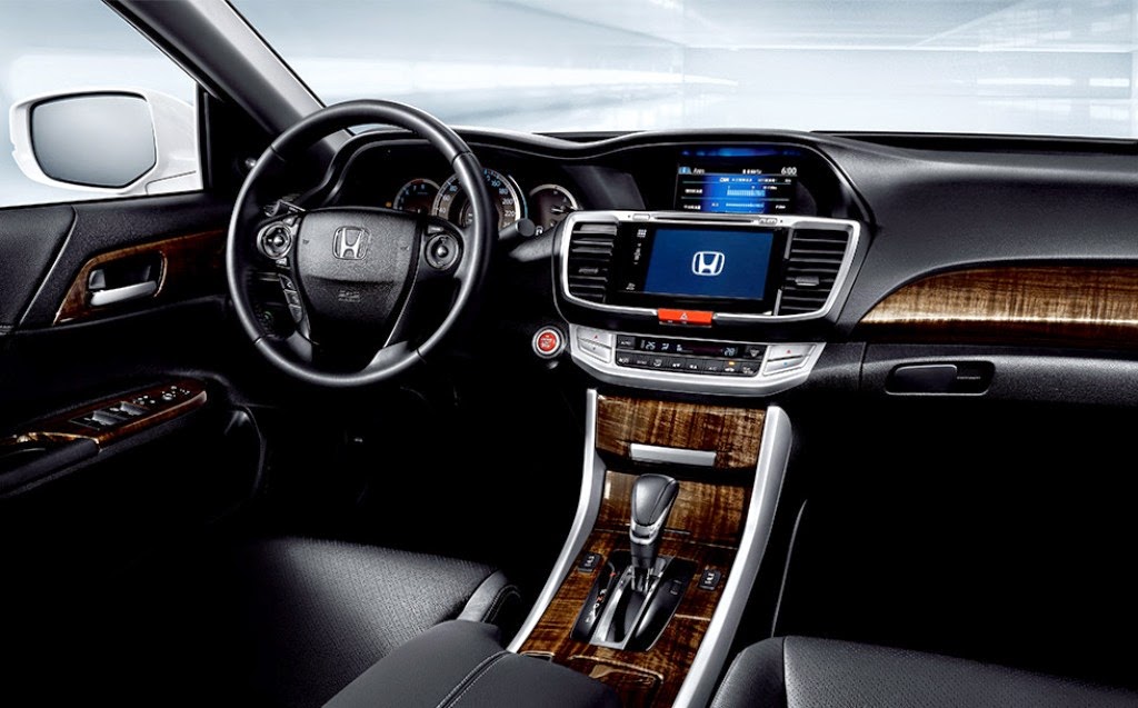 2015-Honda-Accord-EX-L-V6-Interior-Wallpaper-002_44.jpg