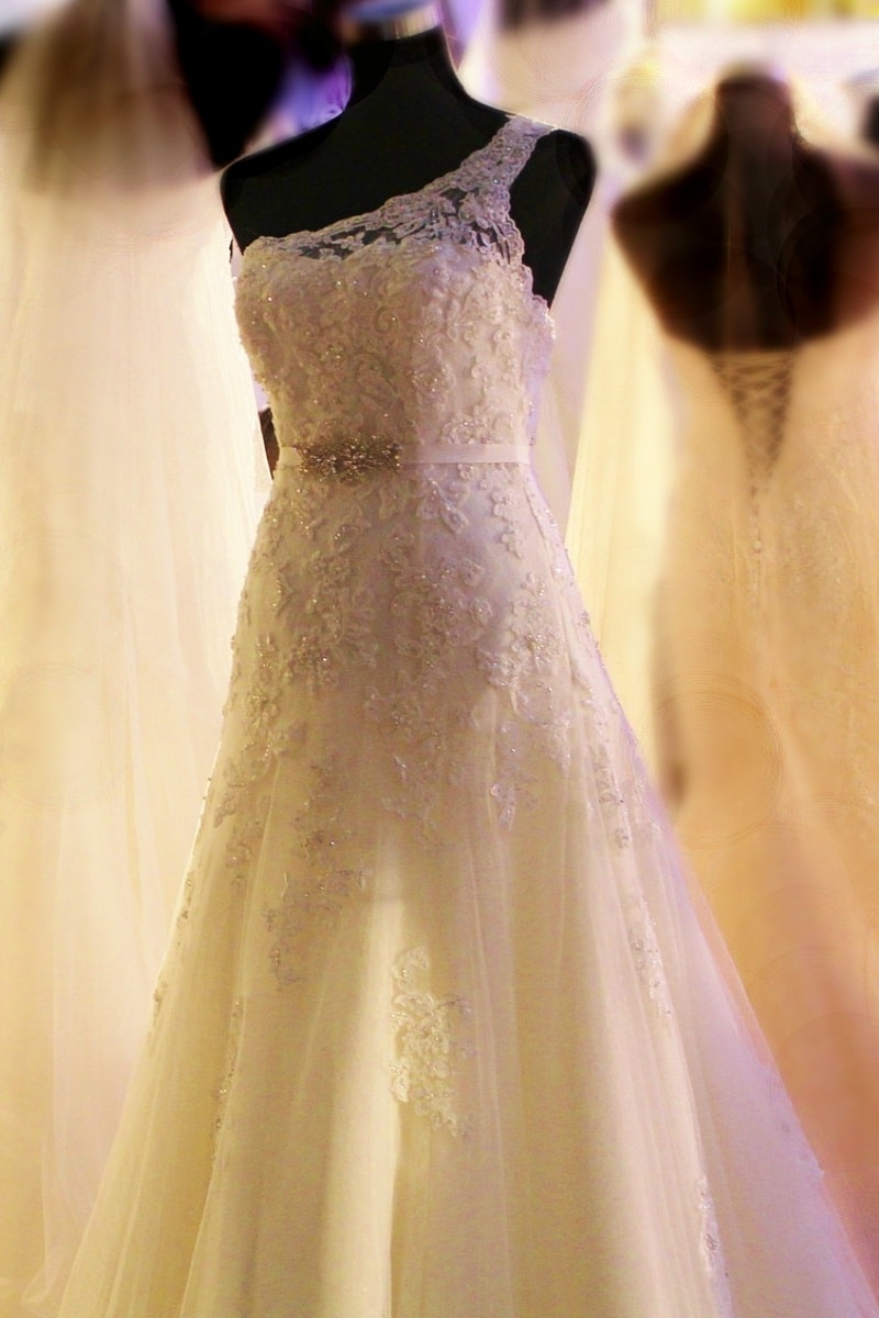 wedding-dress.jpg