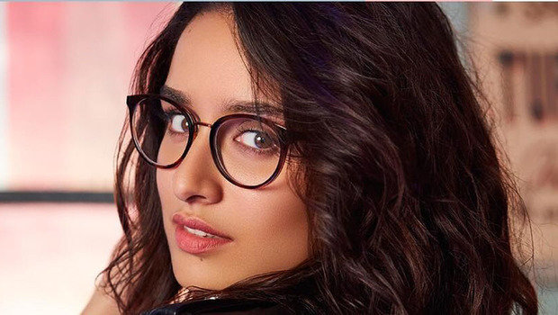 header_image_eye-wear-trend-2018-main-image-fustany-ar.jpg