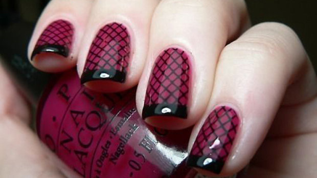 header_image_tartan-nail-art-fustany-main-image4.jpg