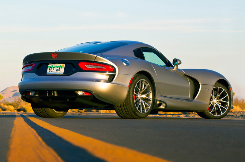2015-dodge-viper-srt-gts-rear-three-quarter.jpg