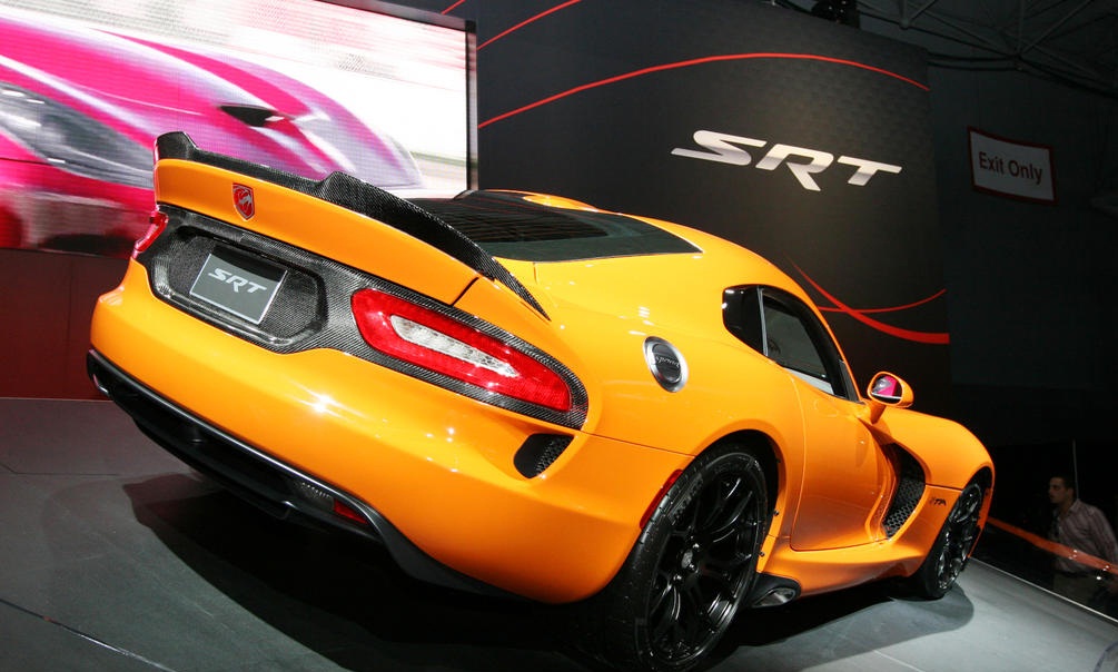 2014-SRT-Viper-TA-08.jpg