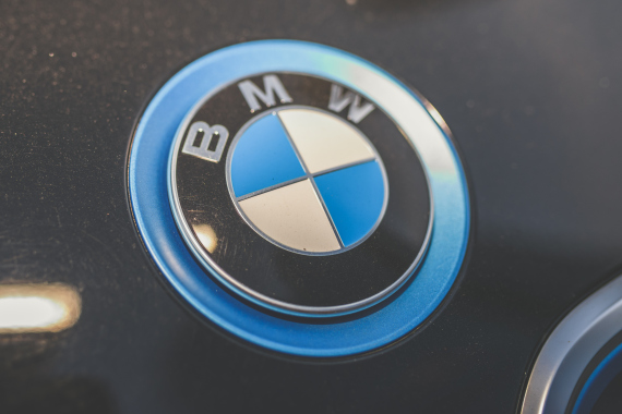 o-BMW-LOGO-570.jpg
