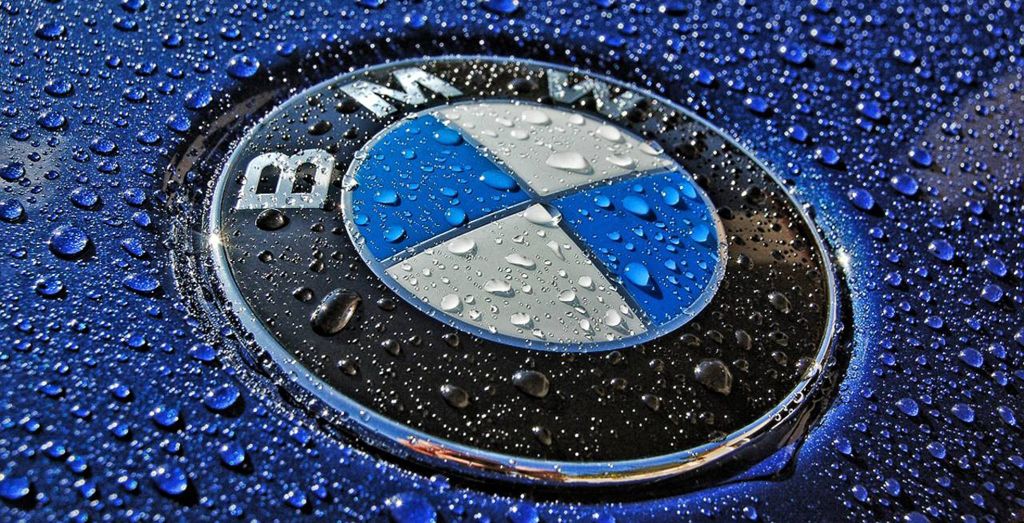 4302_BMW-logo-full-hd-wallpaper-large.jpg