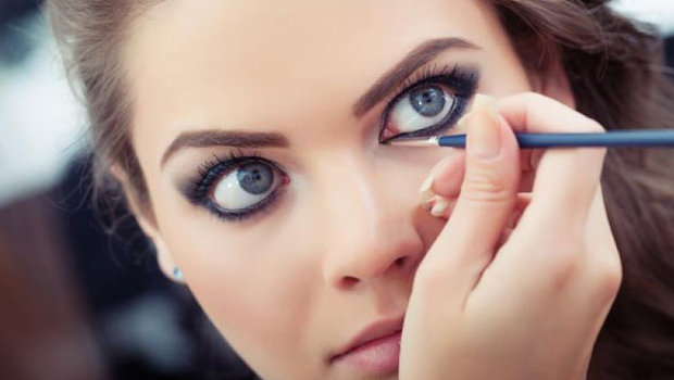 header_image_Makeup-Tips-for-Big-Eyes-AR-Fustany-Main-Image.jpg