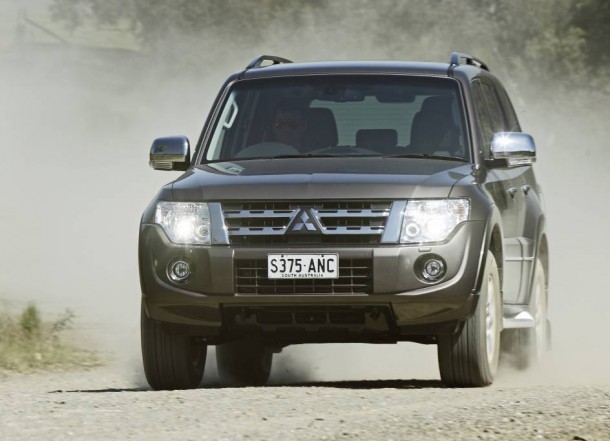 2012_mitsubishi_pajero_review_09-1101-m-610x450.jpg