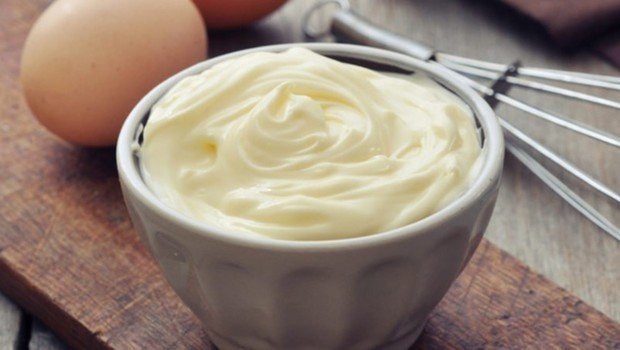 header_image_mayonnaise_hair_mask_benefits_for_hair_fustany_main_image.jpg