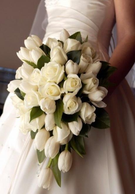 tulips_bridal_bouquet_3.jpg