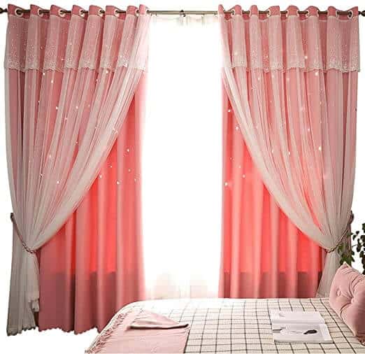 Models-bedroom-curtains-2.jpg