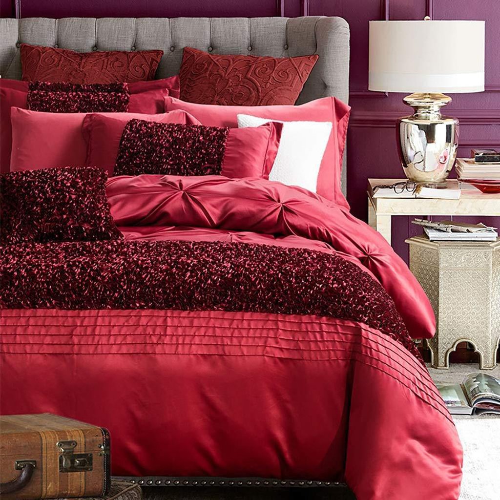 red-luxury-bridal-set-12-piece-with-quilt-filling_01_1024x1024.jpg