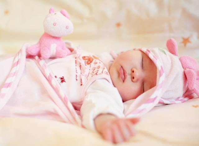 beautiful-baby-sleeping-1.jpg