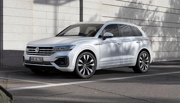 121-184824-volkswagen-unveils-touareg-2018_700x400.jpg
