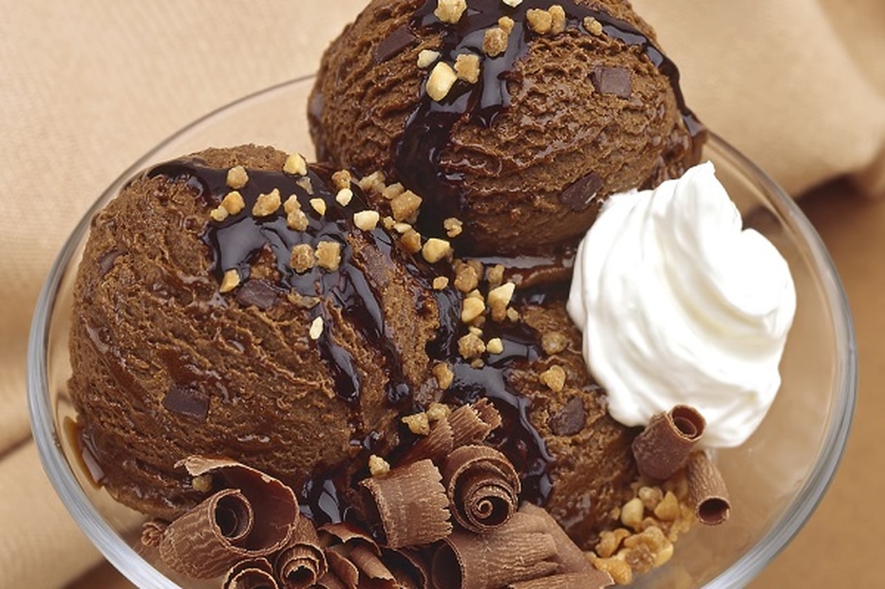 121-105509-make-chocolate-ice-cream-4.jpg