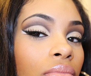 neutral-cut-crease-with-double-wing.jpg