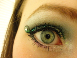 emerald-diamond-eyes.jpg
